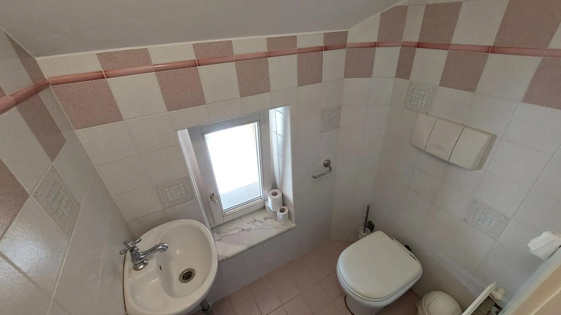 Rose House - Greenline Accomodations Ljubljana 0*,